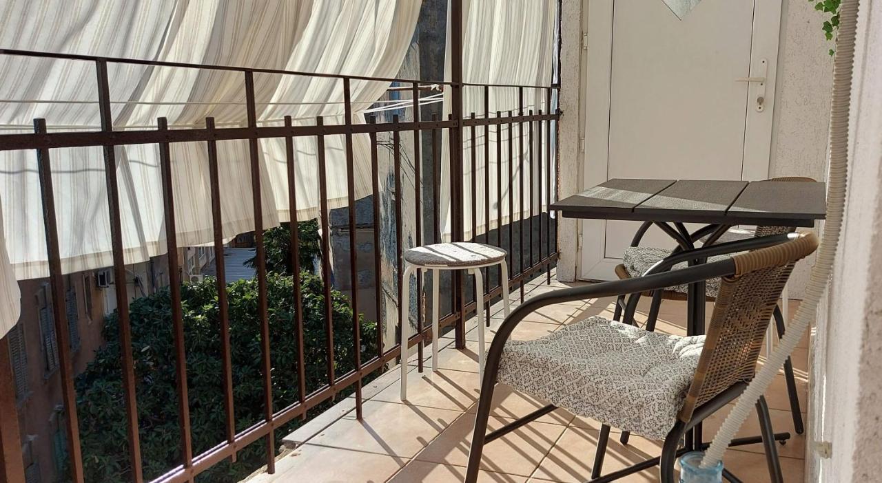 Apartment Pomerio Rijeka Buitenkant foto